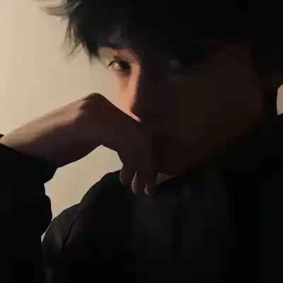 黄莉颖